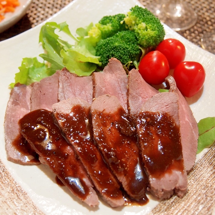 真空調理ローストビーフカボスごしょう赤ワインソース レシピ 作り方 By さっちゃん7239 楽天レシピ